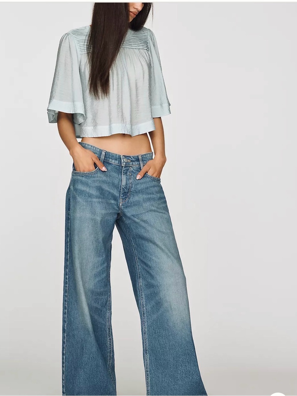 Pilcro Wide-Leg Low- Rise Jeans in Light Blue Wash